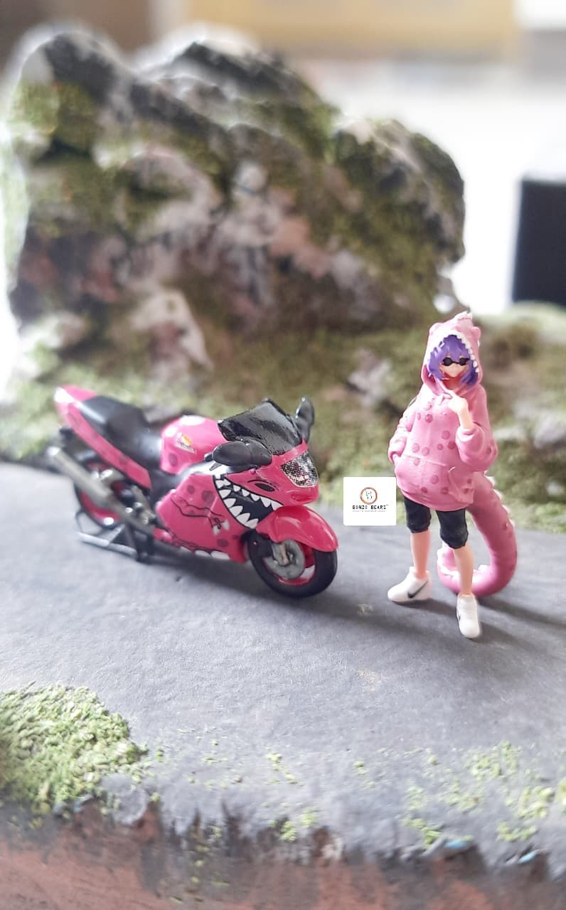 Roxy Themed Honda CBR 1100 XX Pink Bike with Girl Figure (Resin) | Bonzo Bears