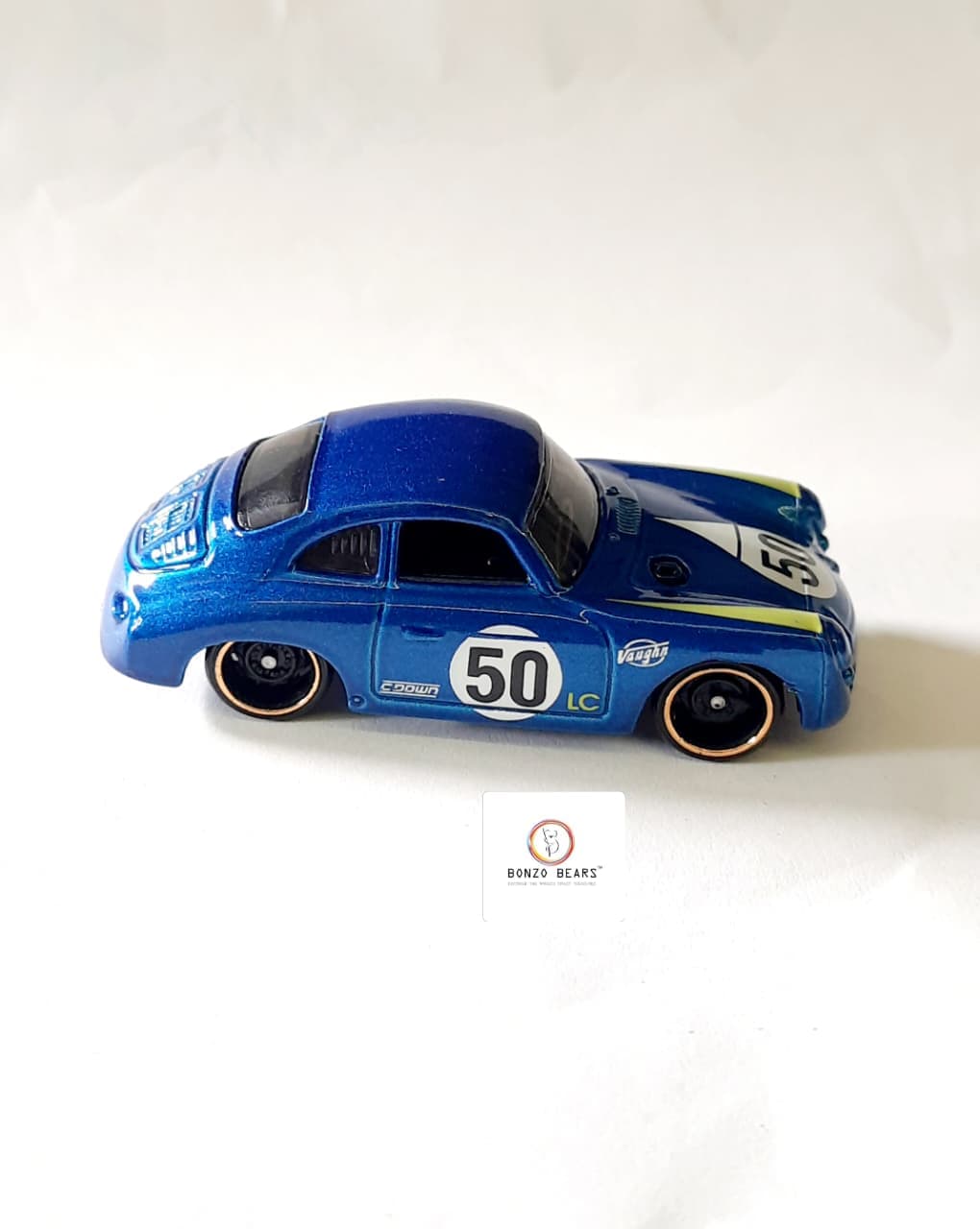Porsche 356 Outlaw (Uncarded) #50 - Hot Wheels | Bonzo Bears
