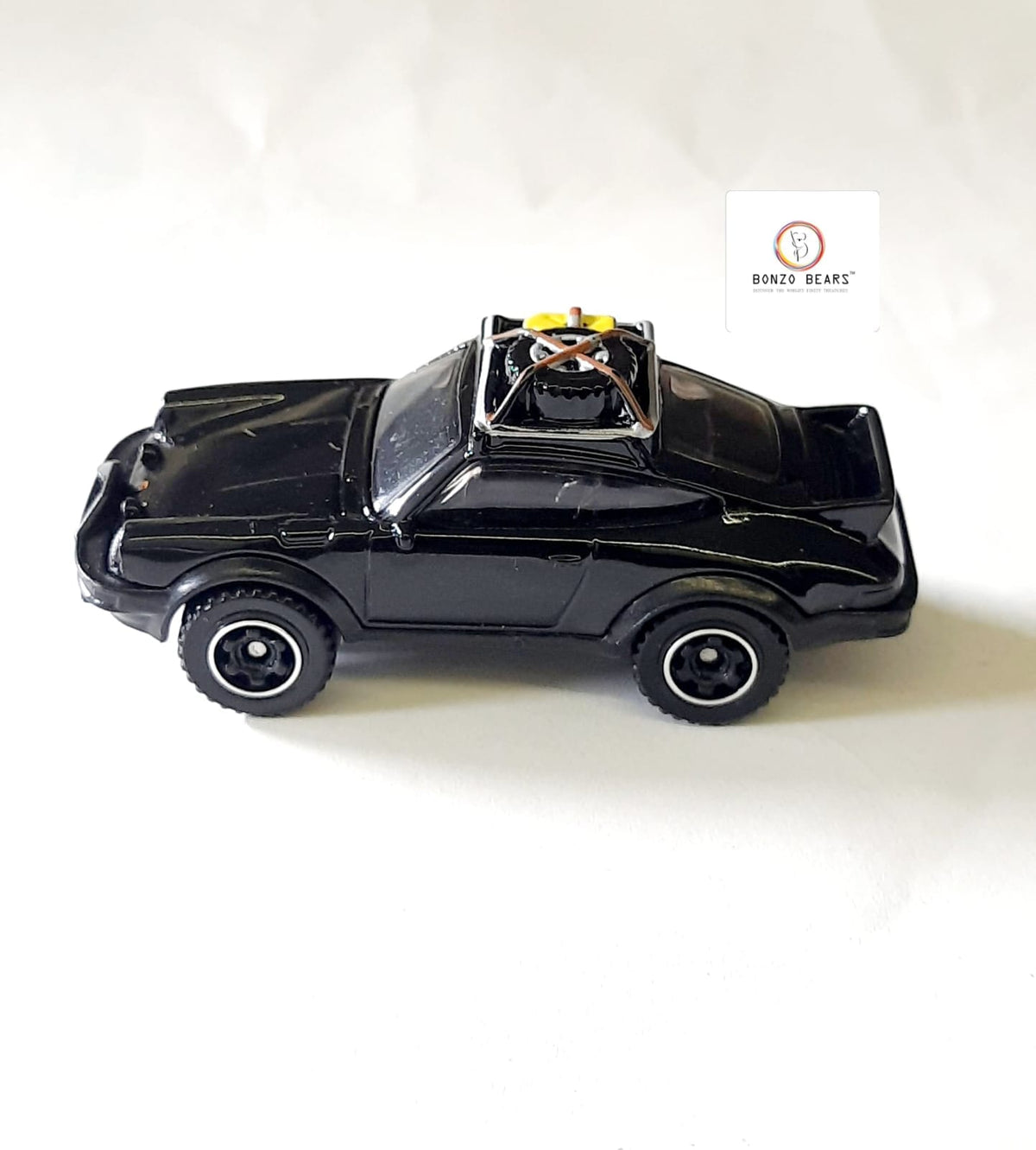 Chase -1985 Porsche 911 Rally (Uncarded) - Matchbox | Bonzo Bears