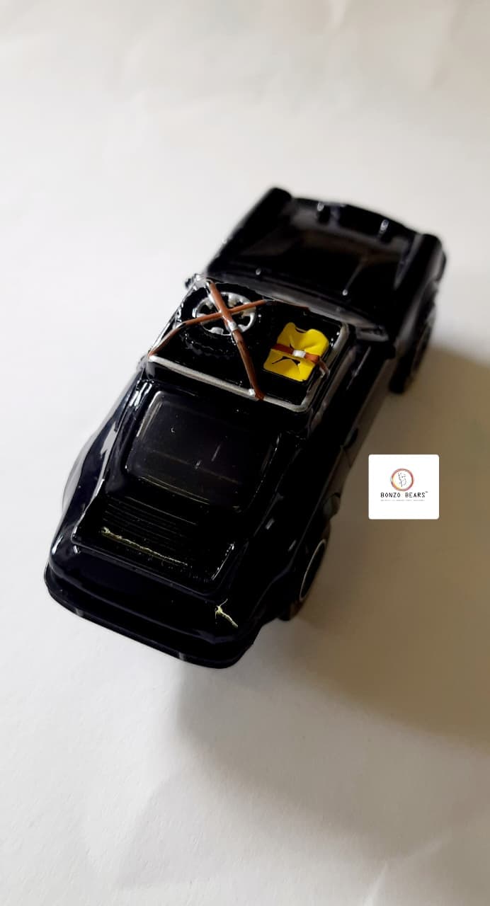 Chase -1985 Porsche 911 Rally (Uncarded) - Matchbox | Bonzo Bears
