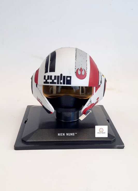 1/5 Scale Star Wars Helmet Deagostini Collectable - Nien Nunb | Character Hetmet (Helmet Only - as per picture)