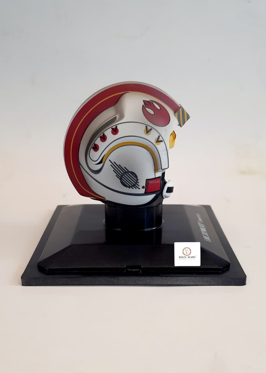 1/5 Scale Star Wars Helmet Deagostini Collectable - Luke Skywalker's X-Wing Pilot  | Character Hetmet (Helmet Only - as per picture)