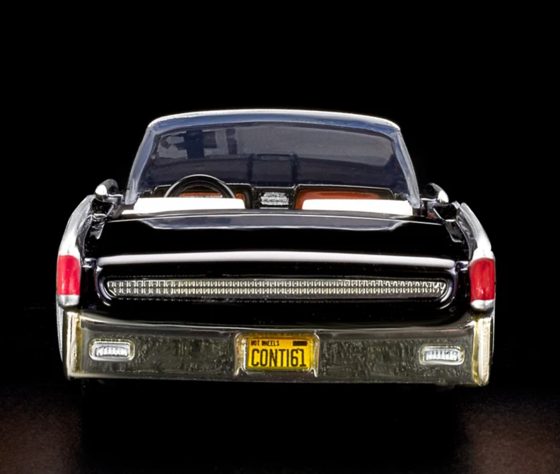 Hot Wheels RLC Exclusive ’61 Lincoln Continental - Bonzo Bears