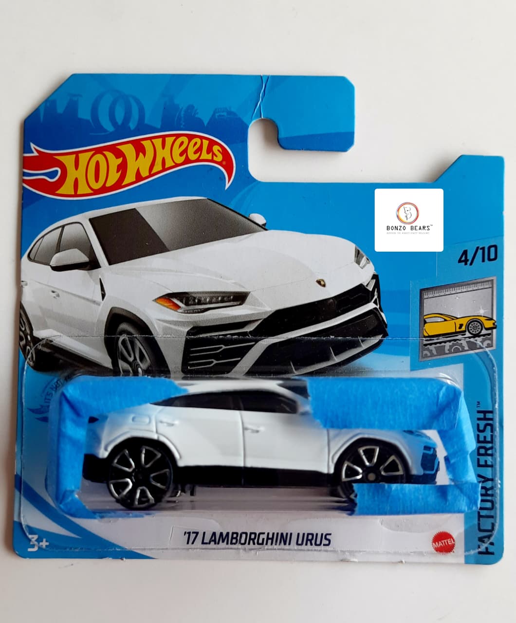 '17 Lamborghini Urus (European Short Card) - Hot Wheels | Bonzo Bears