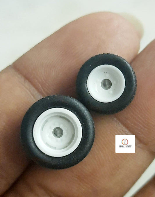 Rubber Tire - 12mm + 10mm , Spl White Rim 28mm Axle